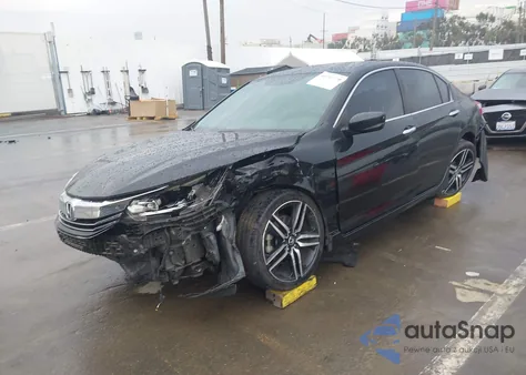 2017 Honda Accord Sport z USA, uszkodzony, nr VIN 1HGCR2F50HA030477